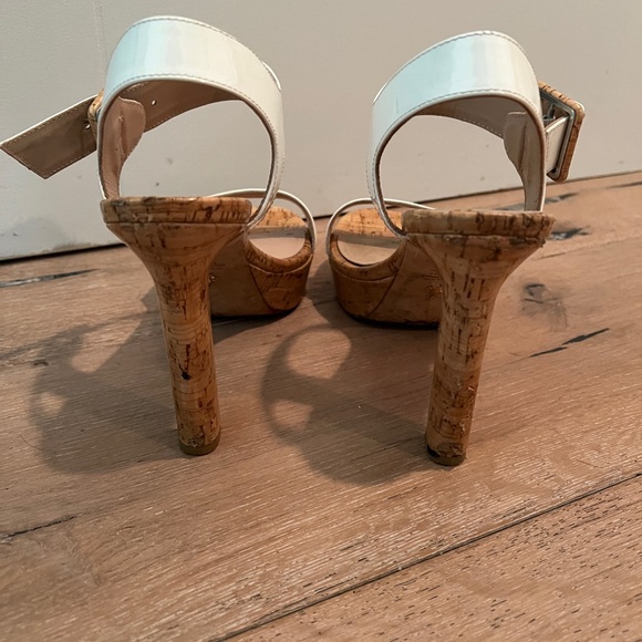 Stuart Weitzman Alesha Platform White Patent Leather/ Cork Sandal Size 7 - Picture 6 of 13